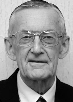 Стюарт Олиотт