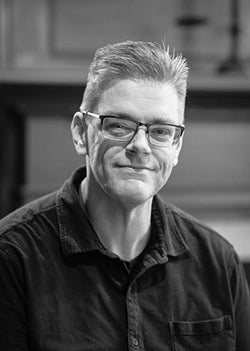 Аарон Армстронг